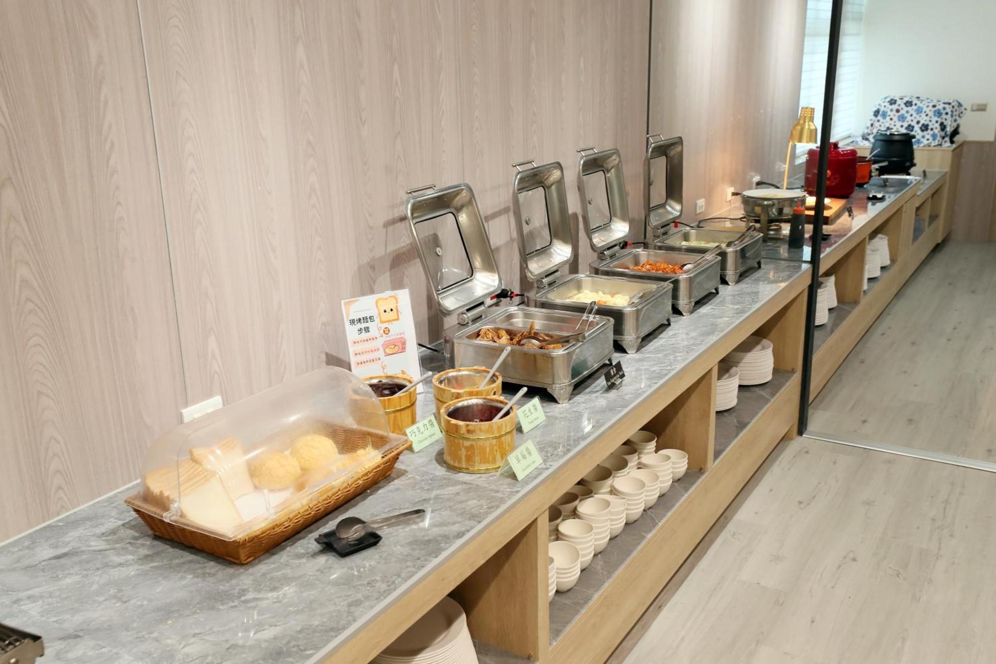 Hoya Resort Hotel Chiayi Екстериор снимка