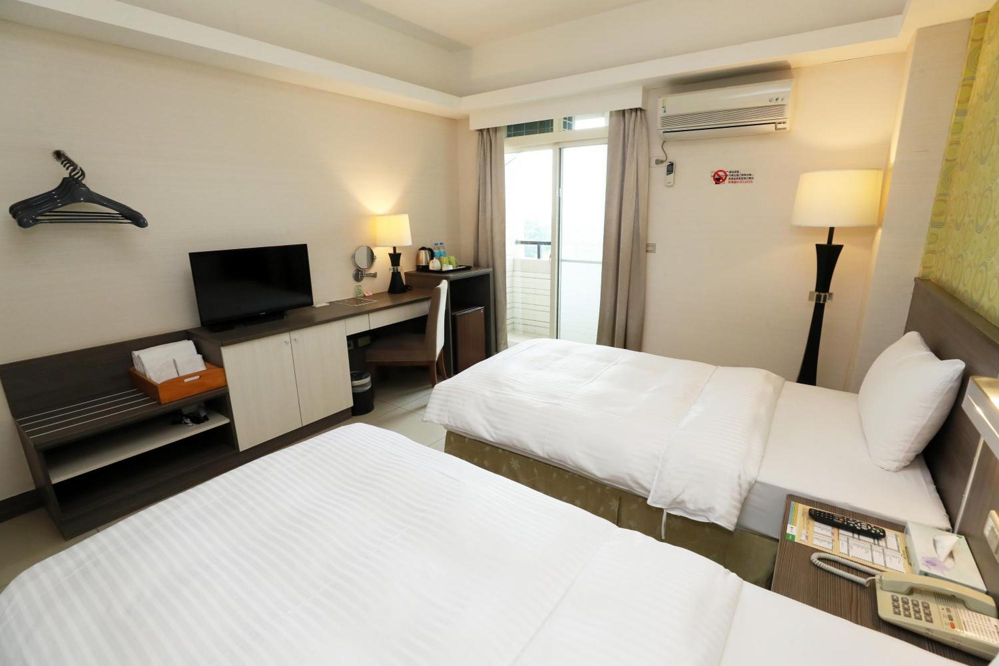Hoya Resort Hotel Chiayi Екстериор снимка