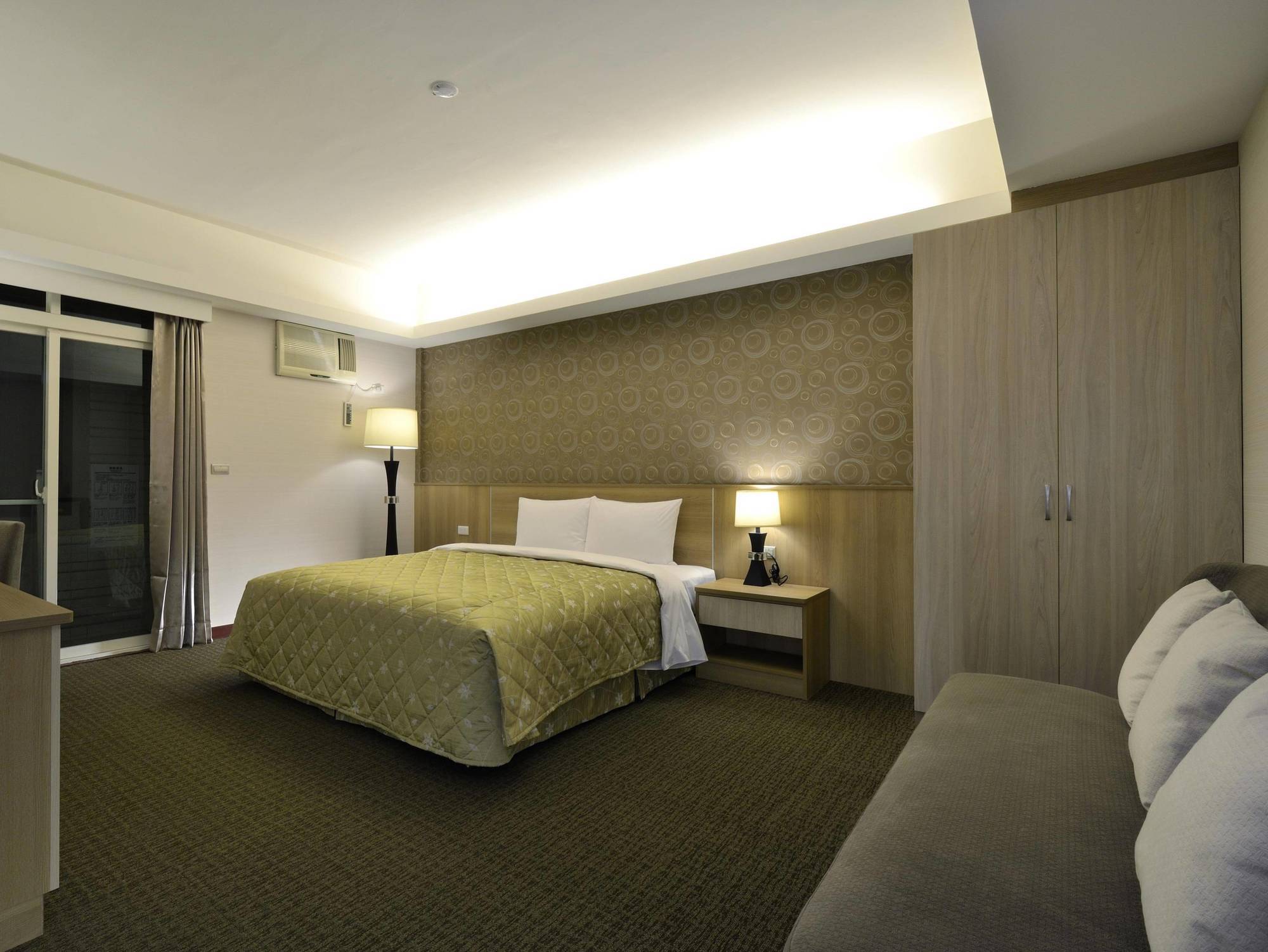 Hoya Resort Hotel Chiayi Екстериор снимка